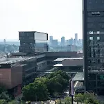 Financial District! Modern Getaway M03