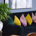 Casa Gran Plaza, Hermosas Y Comodas Habitaciones En El Corazon De Guadalajara
