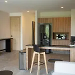 Mrw Modern 2 Bedroom Apartment Inara