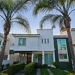 Casa Jardin Real