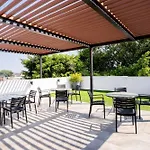 2 Habitaciones, 4 Camas, 2 Banos, Wi-Fi, La Americana