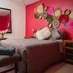 Casa Flamingos En El Centro De Tlaquepaque