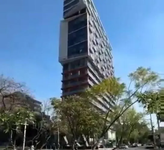 Luxury Distrito Chapultepec Gdl