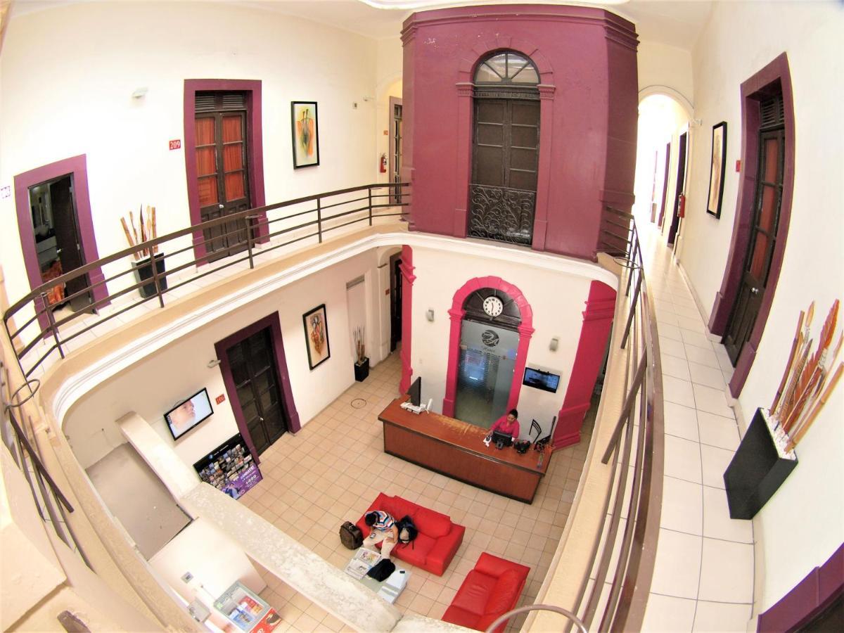 Jorge Alejandro Hotel 3*