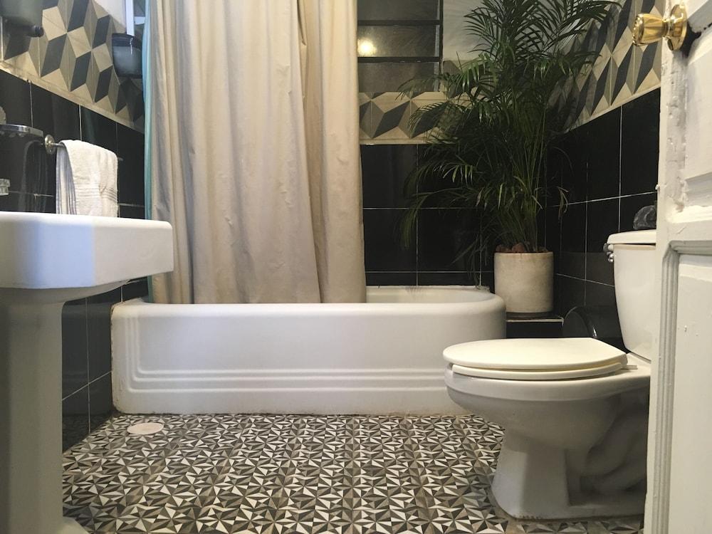 Casa Atenas (adults Only) Guest house Guadalajara