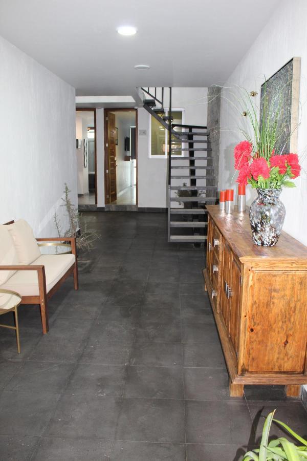 Hotel Colomos Living *