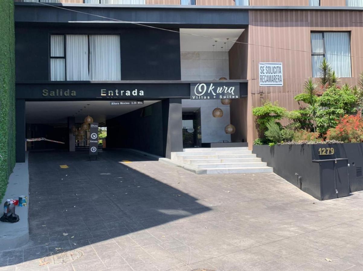 Motel Okura Y