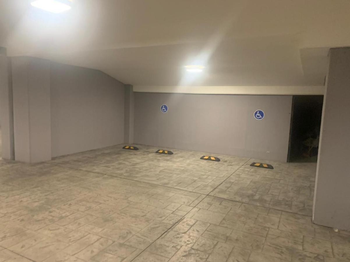 Motel Okura Y 4*