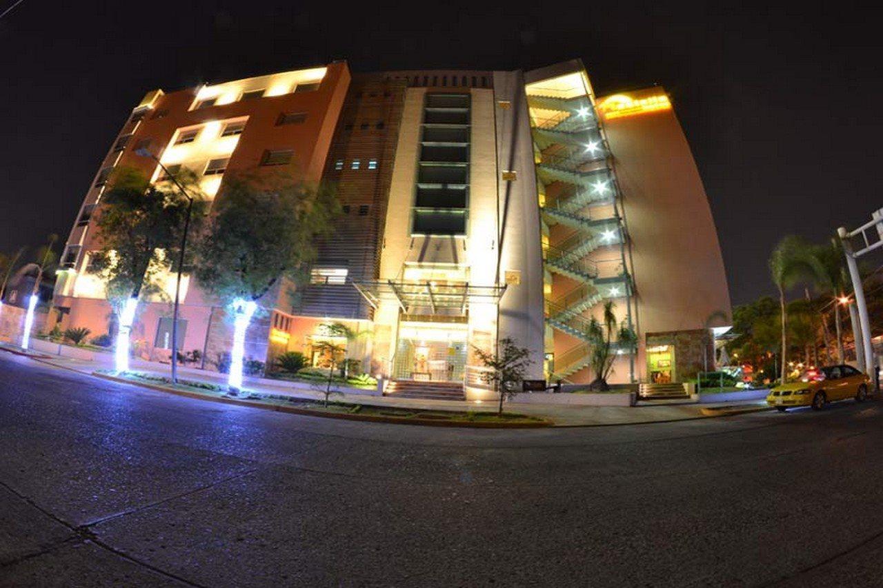 Hostalia Expo&business Class Hotel 4*