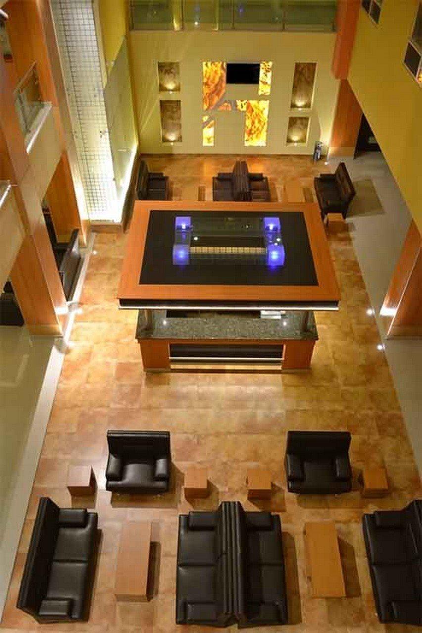Hostalia Expo&business Class 4*