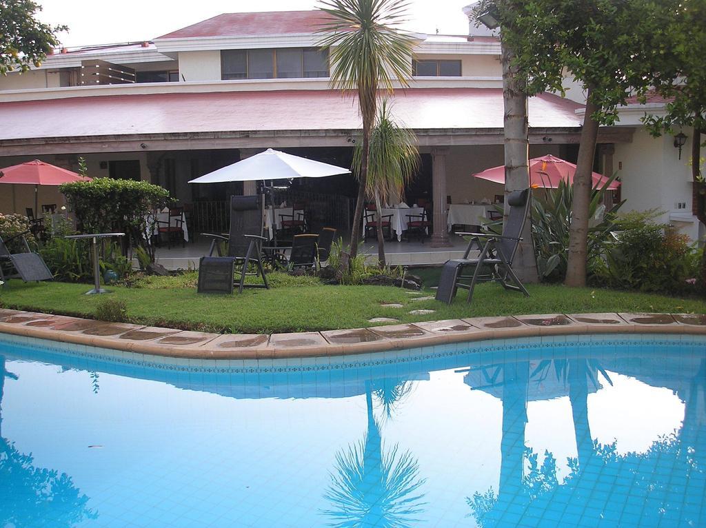 Pequeno Hotel Ejecutivo 4*