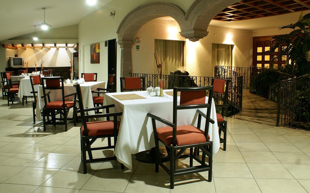 Pequeno Hotel Ejecutivo 4*