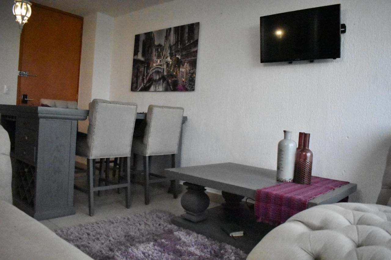 Magicpurpletlaqupaque Apartamento *