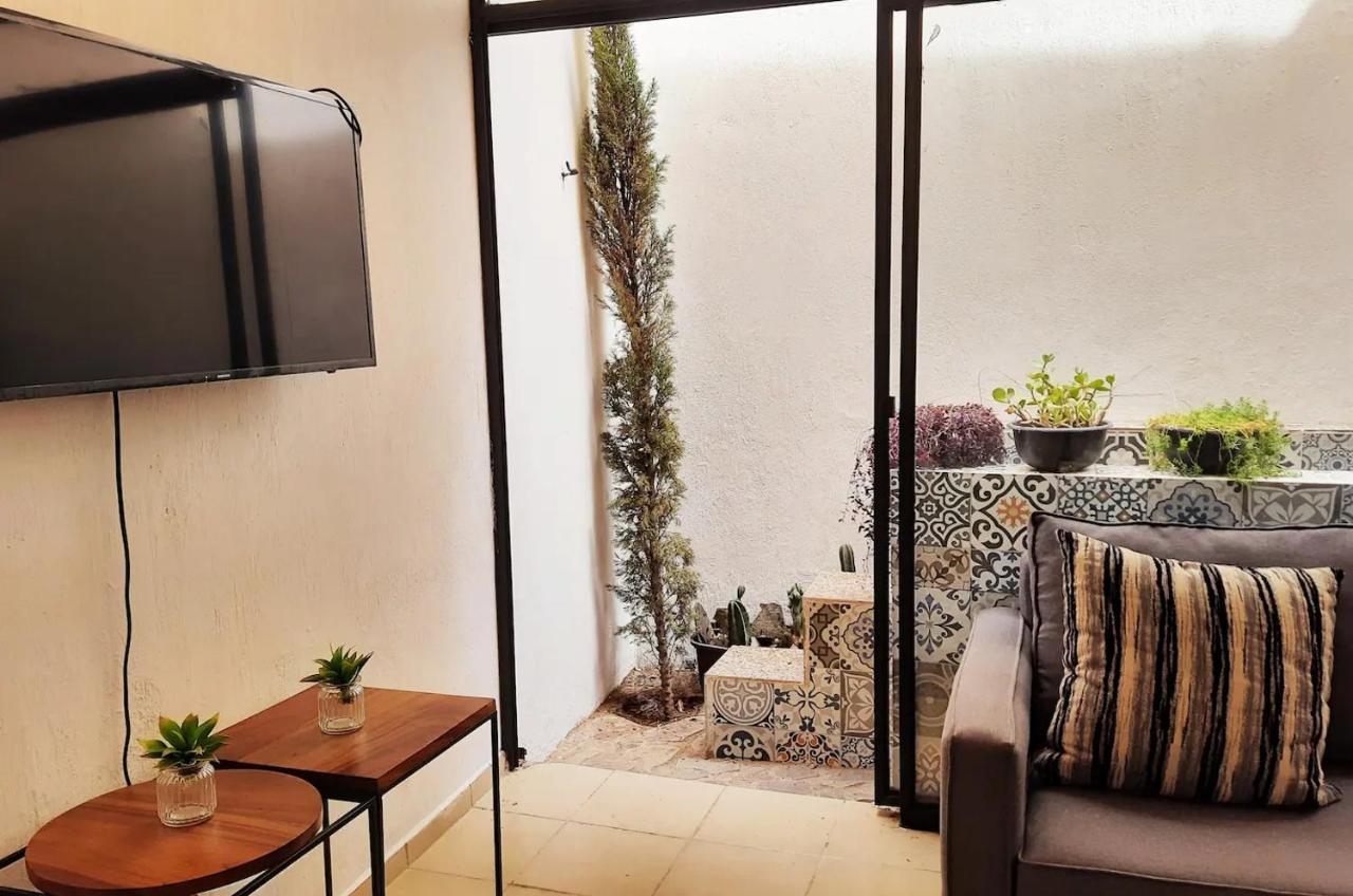 Exclusive Bugambilias Lukasa Home, Alberca & Airhockey Villa Guadalajara