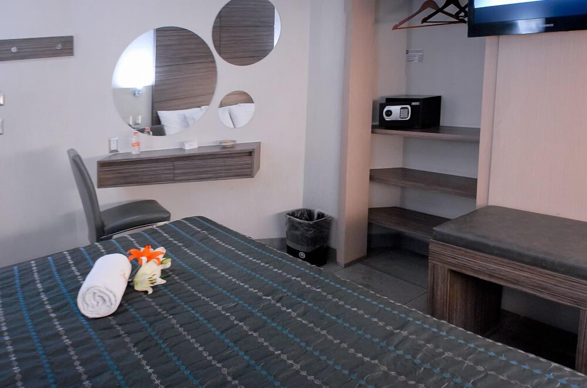 Expo Abastos Hotel 3*