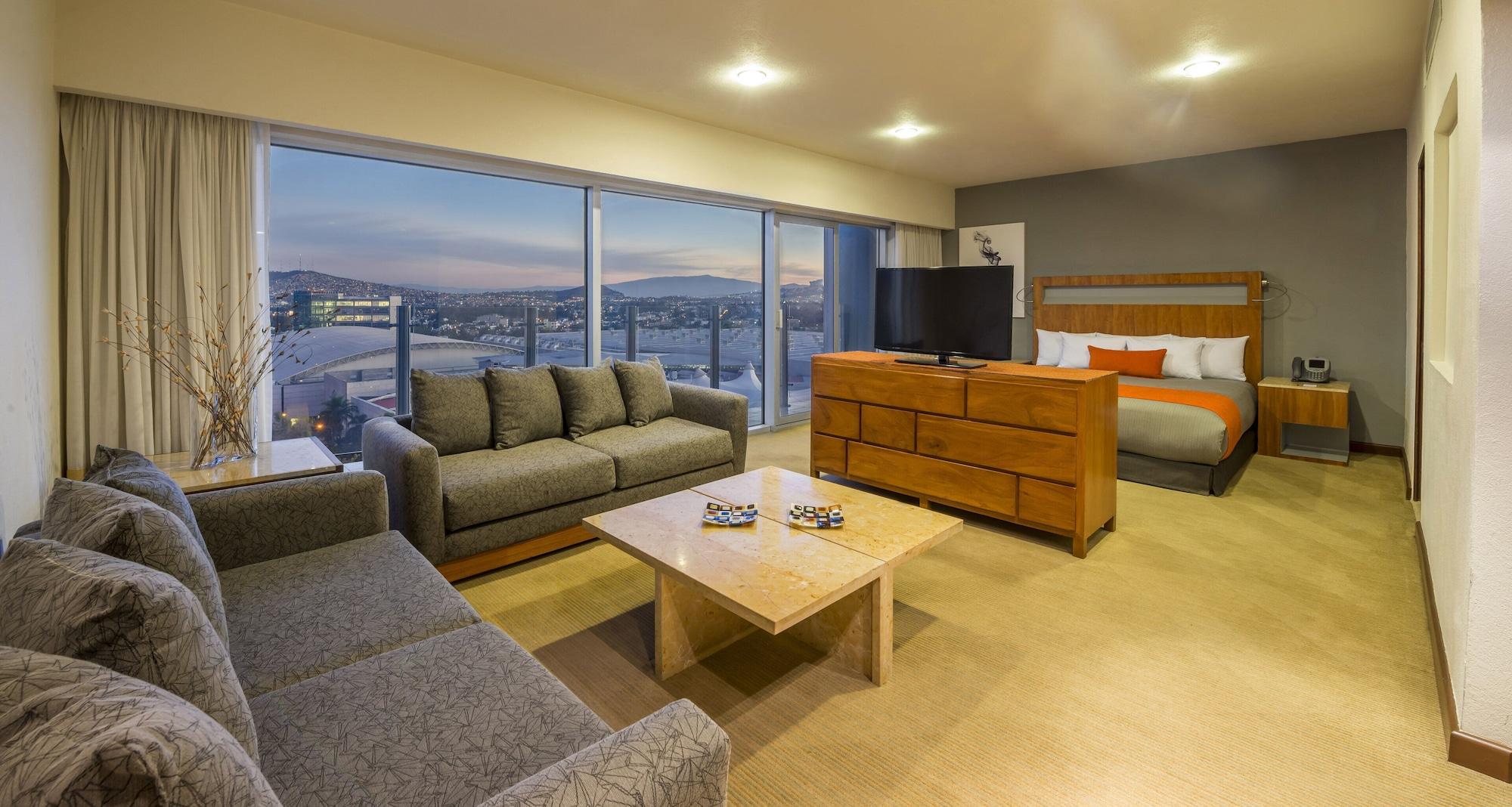 Real Expo Hotel 4*
