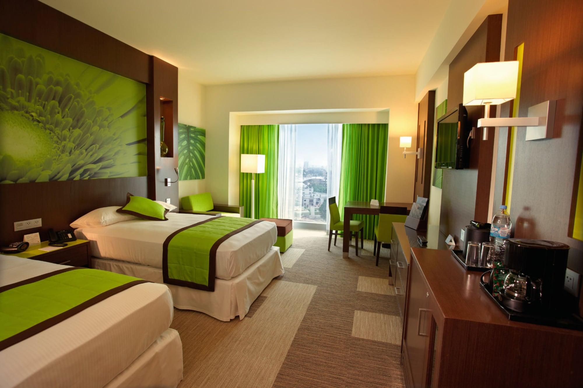 Riu Plaza 4*