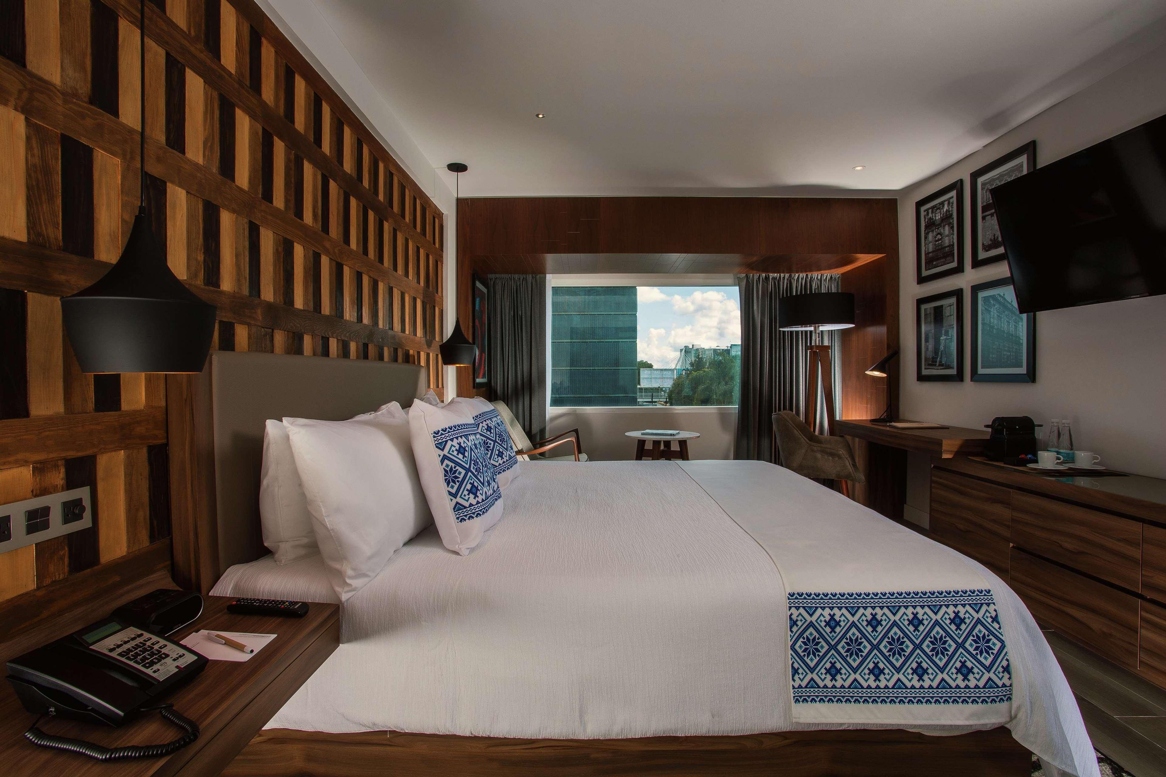 Indigo Expo By Ihg 4*