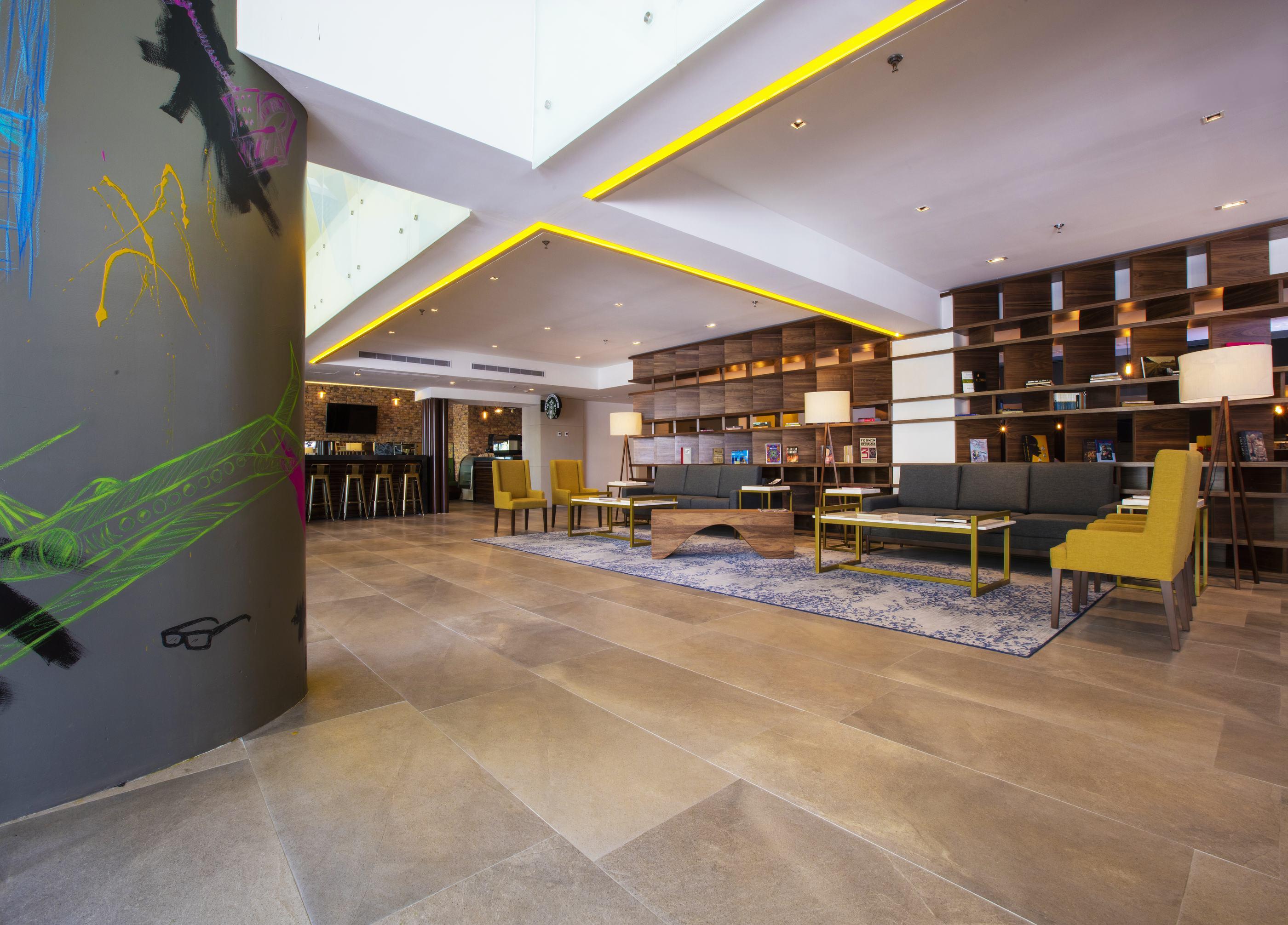 Krystal Urban Hotel