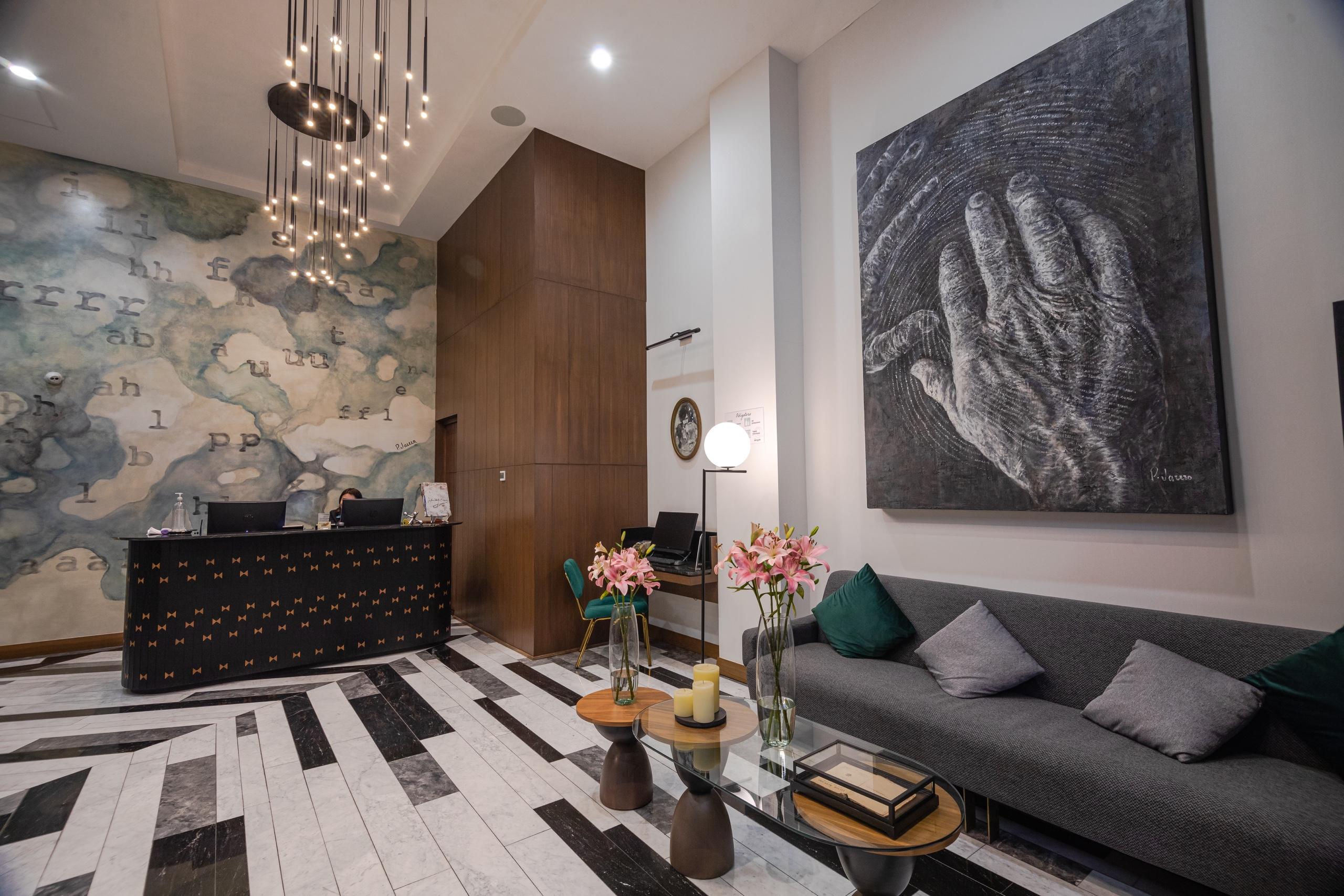 Hotel Becquer 4*