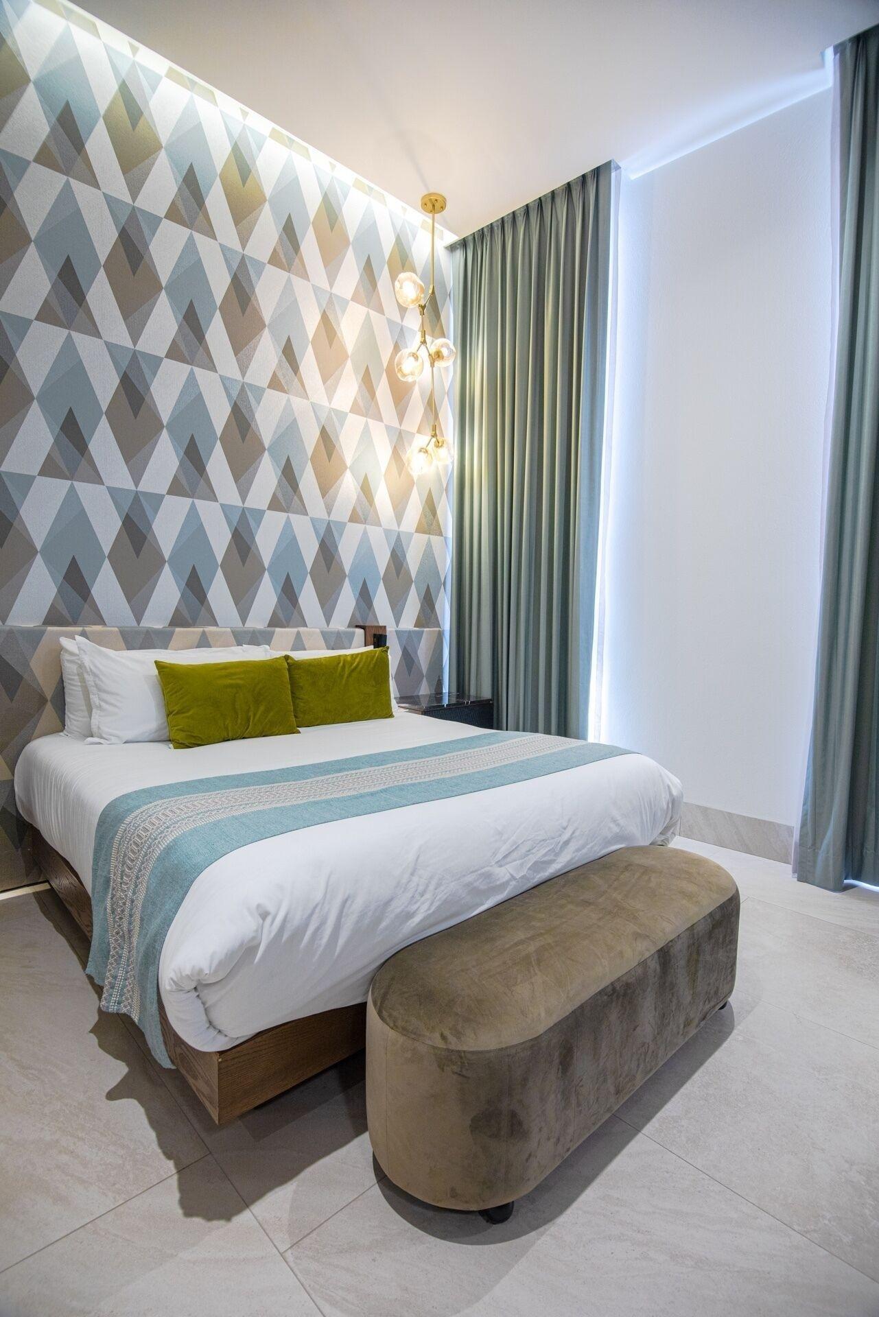 Becquer Hotel 4*