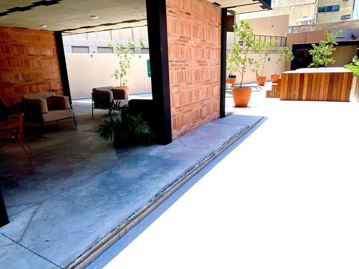 Ph En Piso 14, Mucha Seguridad Con Jacuzzi Y Gym * Guadalajara