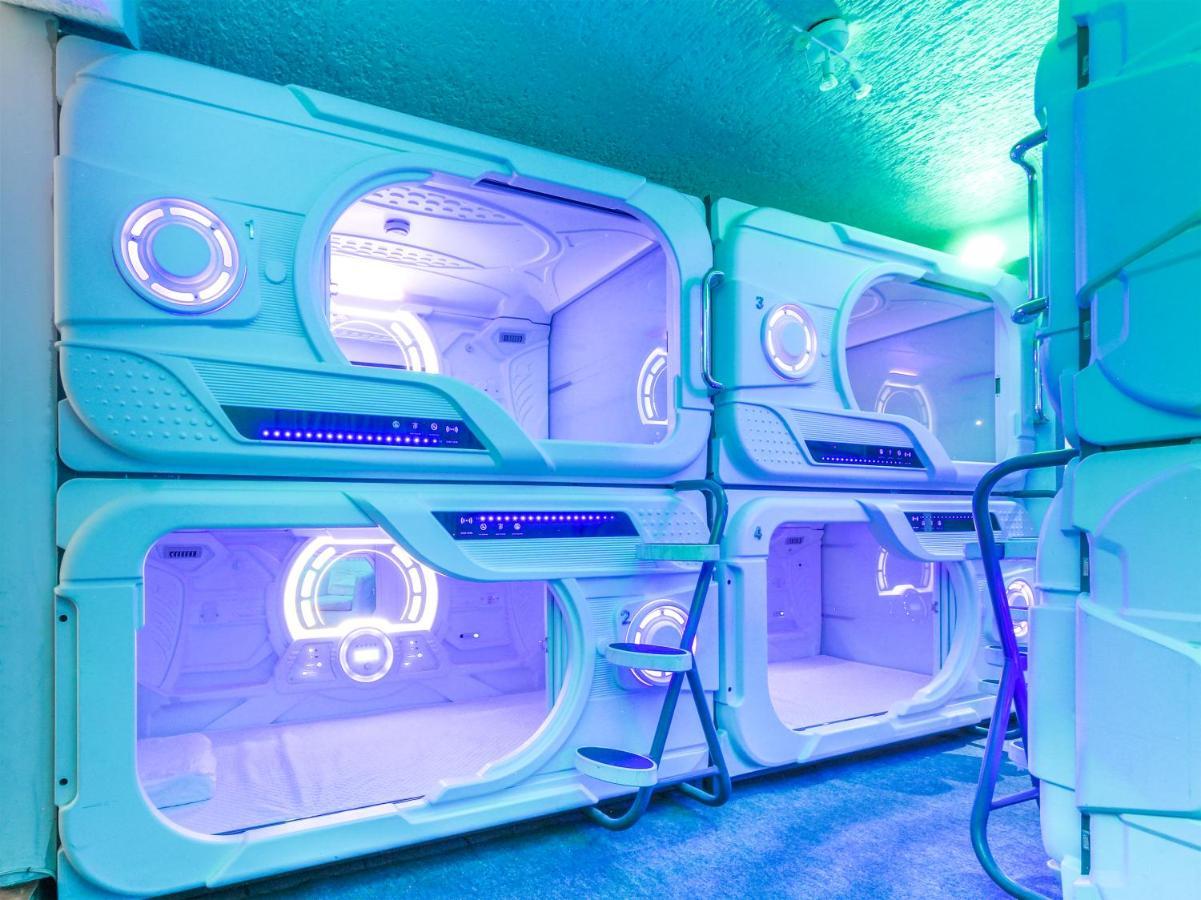 Oyo Will Capsule,expo Hotel Guadalajara