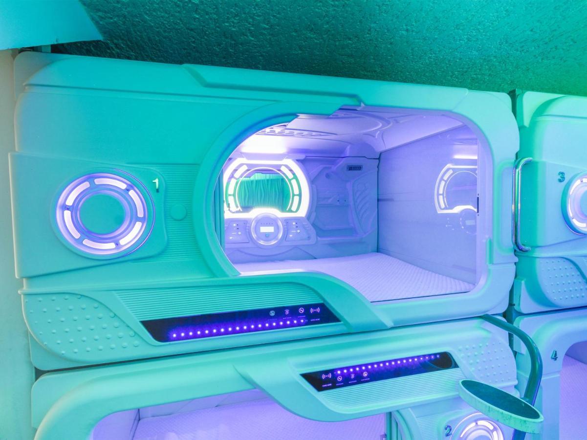 Oyo Will Capsule,expo Hotel