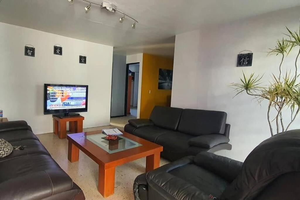 Apartamento Expo Gdl Y Cerca Zona Turistica *