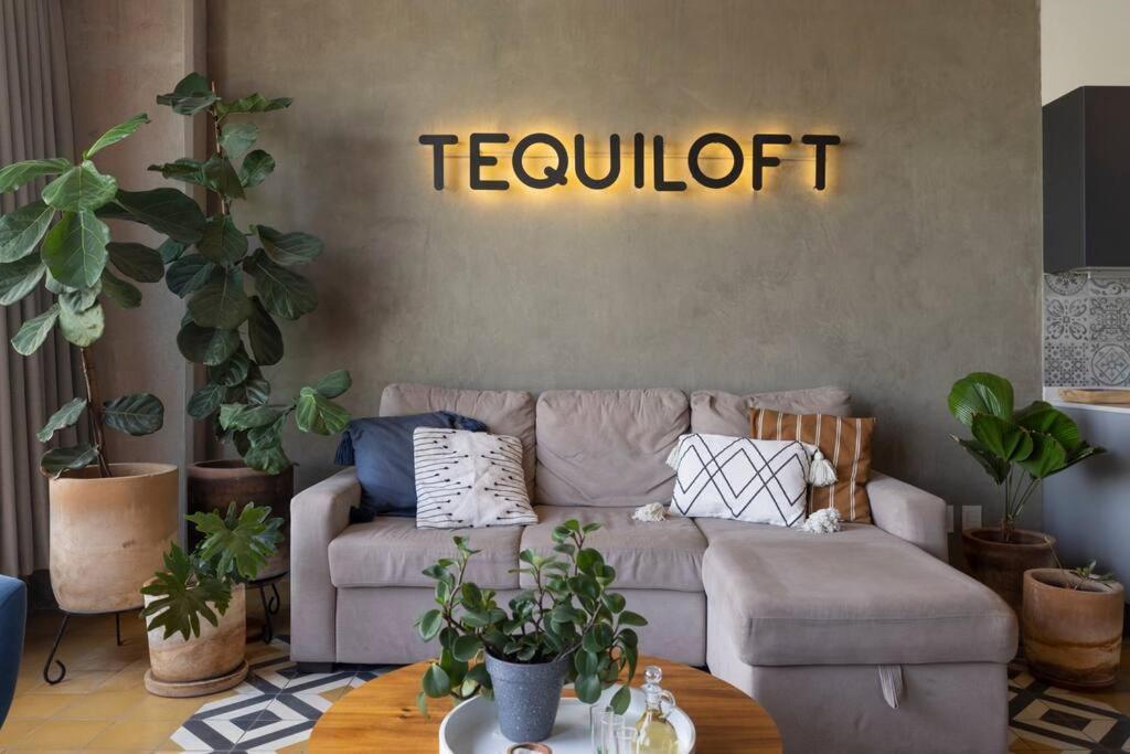 Tequiloft En La Zona Mas Cosmopolita @grupo.xingo *