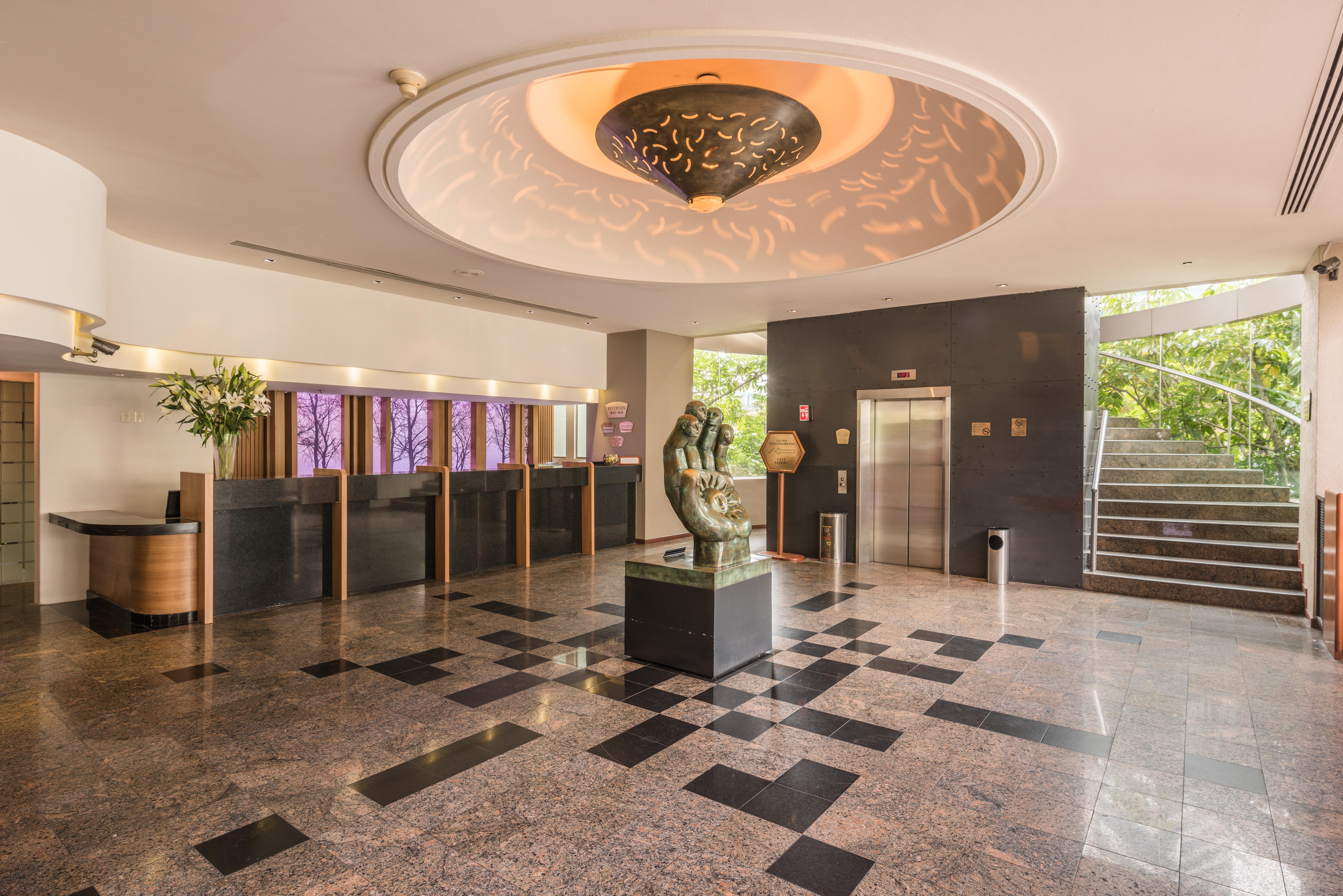 Select By Ihg Hotel