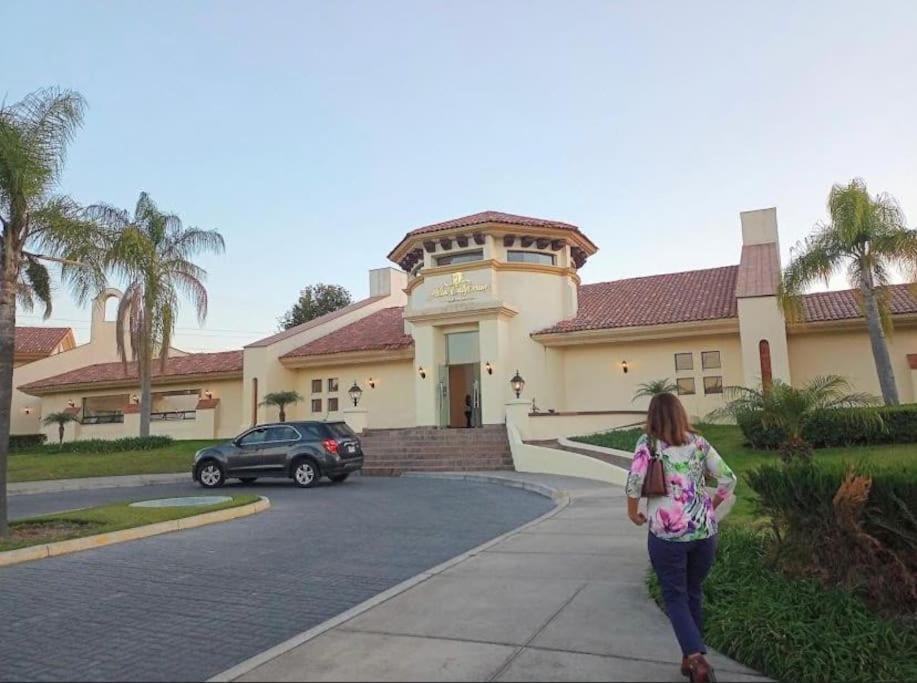 Hermosa Casa, Sur De Guadalajara