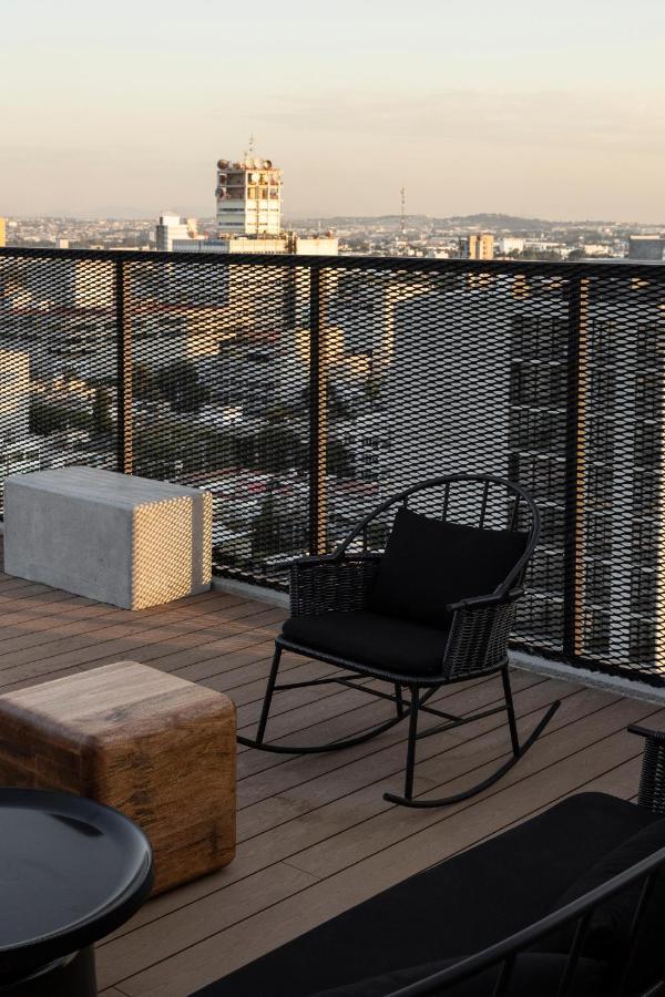 Hotel Loft In The Heart Of Americana, Have An Artsy *