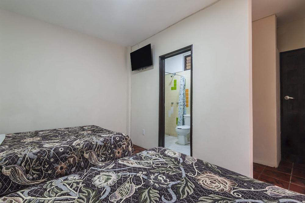 Flamingos Hotel Guadalajara