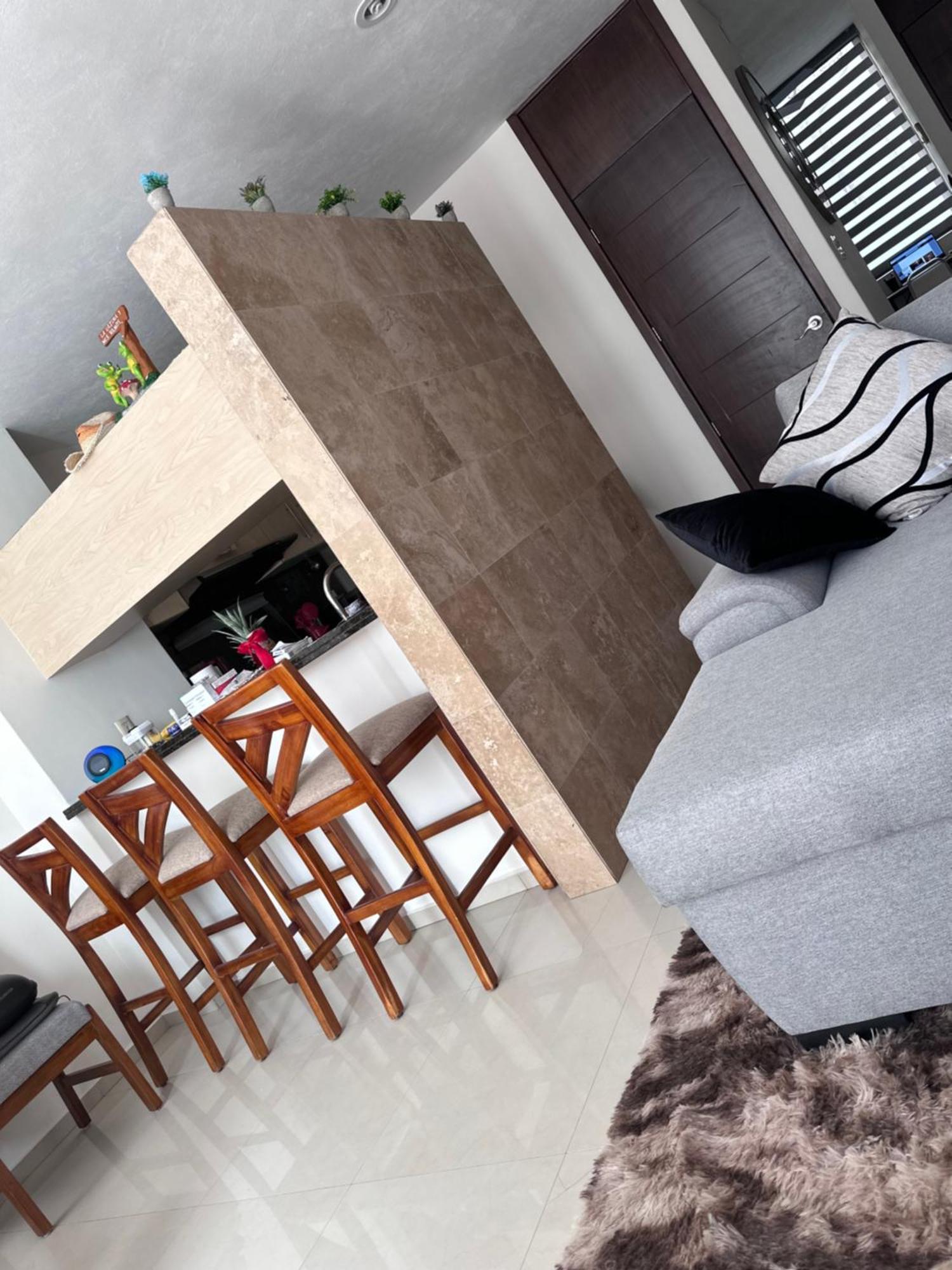 Av De Rosas Apartamento