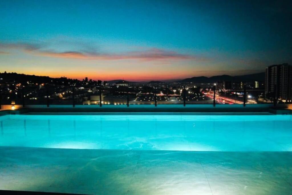 Escenia Comfort, 9th Floor With Awesome Views! Apartamento