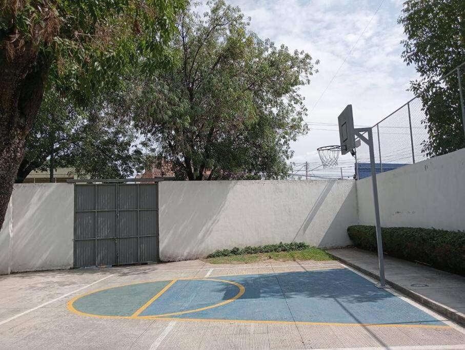 Tranquilo Y Moderno Dpto En Buena Zona De Gdl Apartamento *