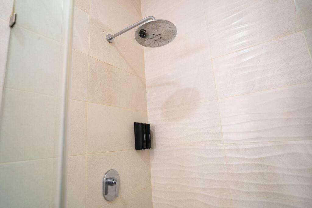 2 Habitaciones, 4 Camas, 2 Banos, Wi-fi, La Americana * Guadalajara
