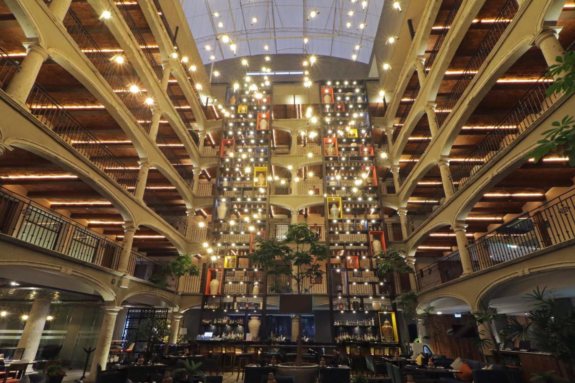 Hotel Indigo Expo By Ihg