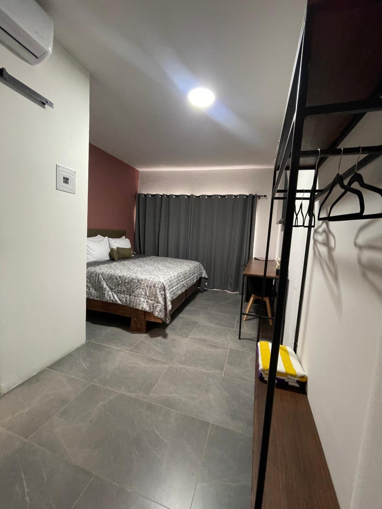 Hostal Quinta La Perla *