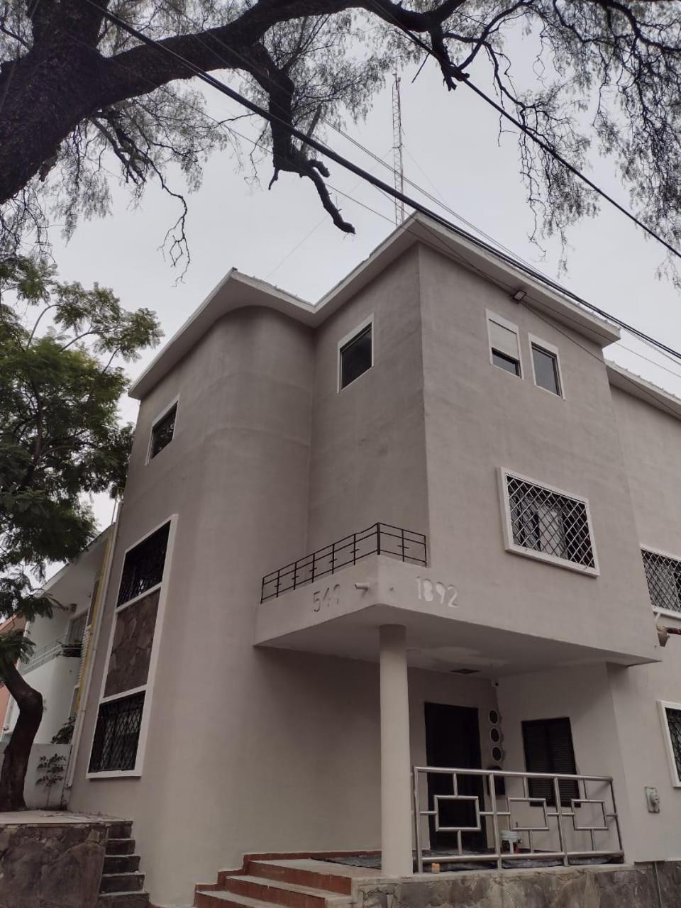 Apartamento Vidrio Col Americana