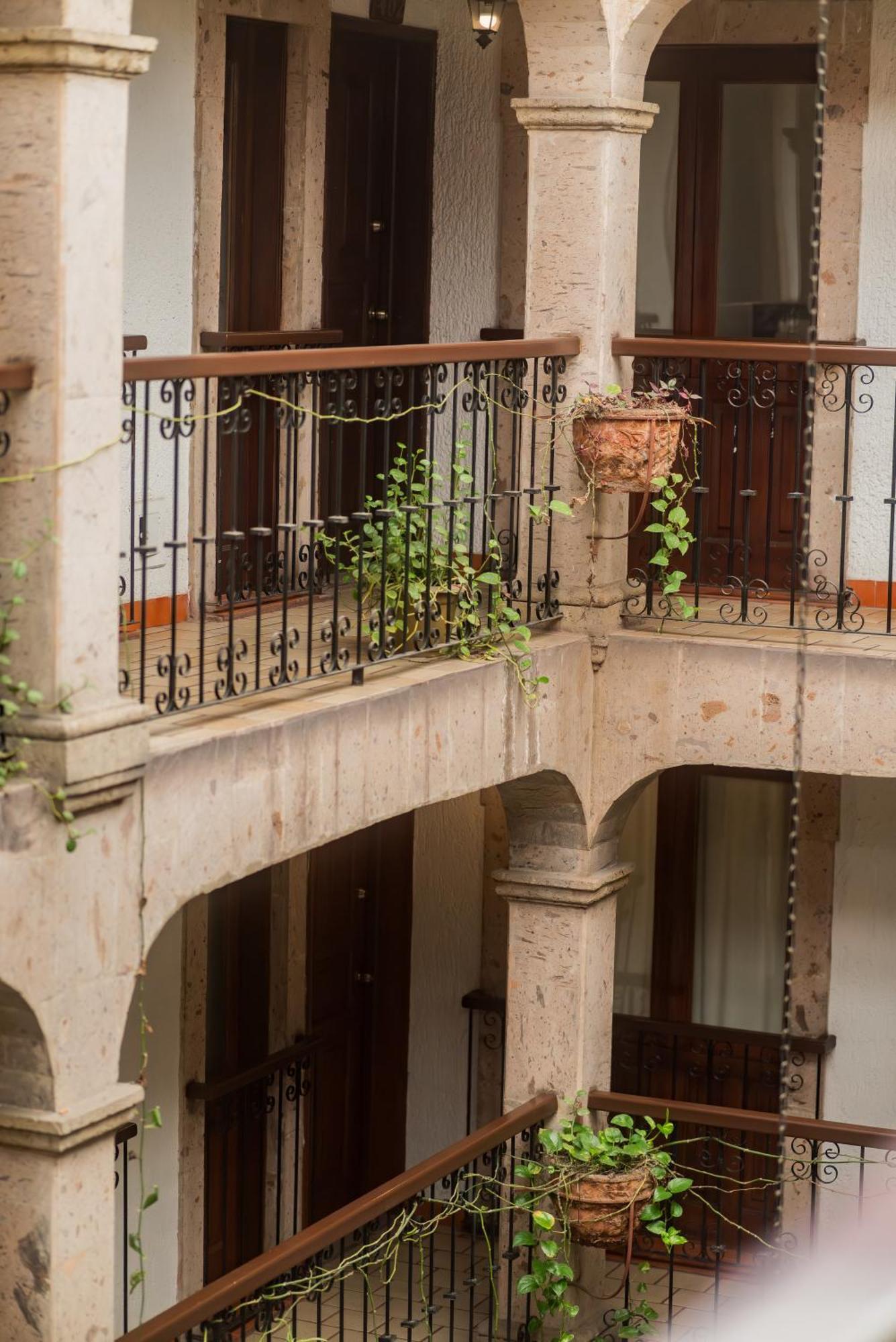 Hotel Don Quijote Plaza - Centro Historico 3*