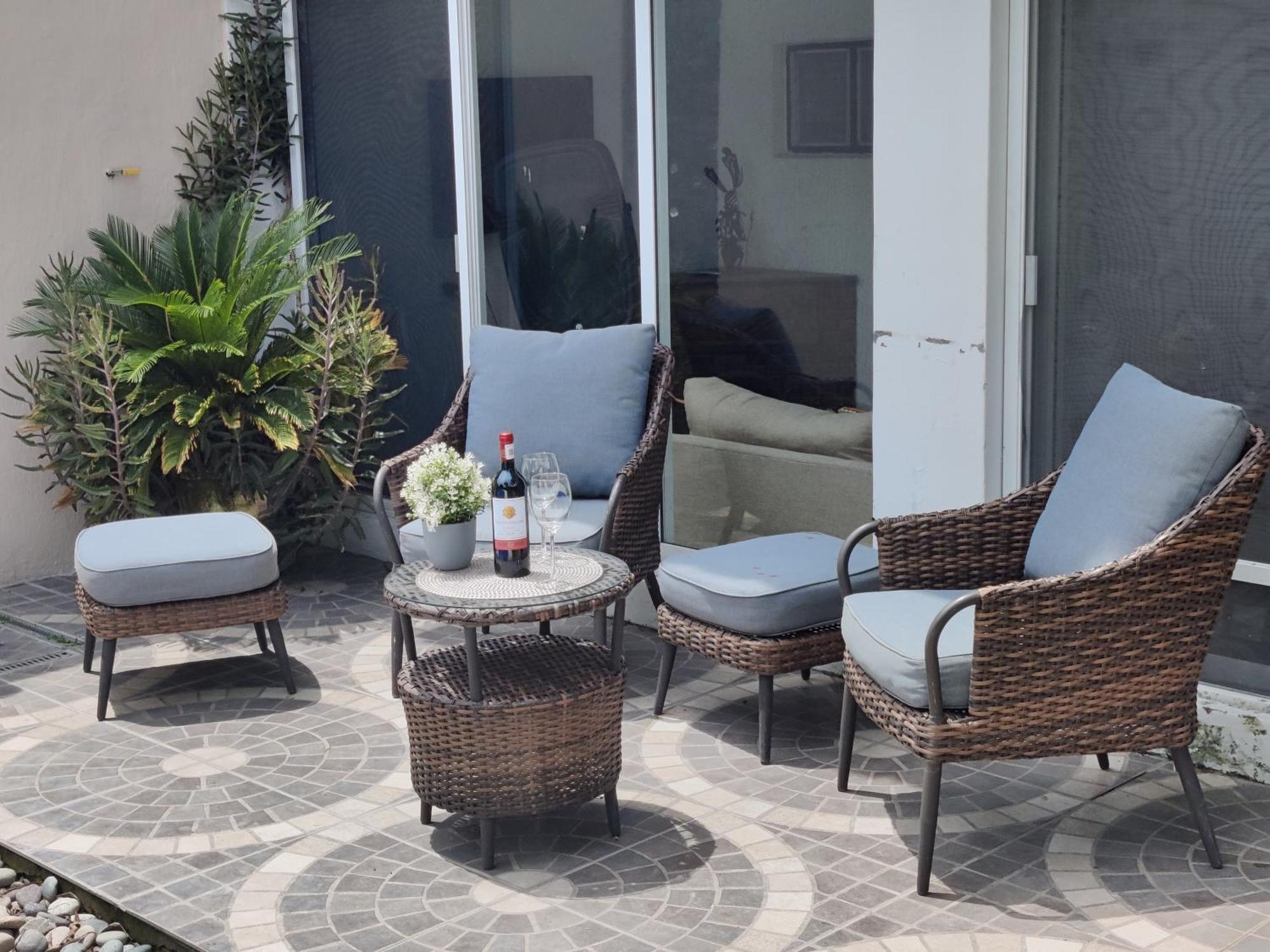 Casa Jardin *