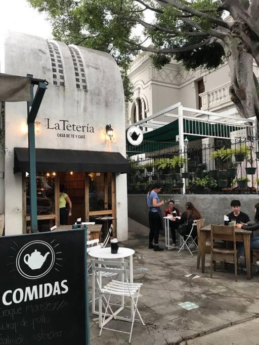 Brand New Stylish, Chapultepec, Gym,100mb Internet Apartment *