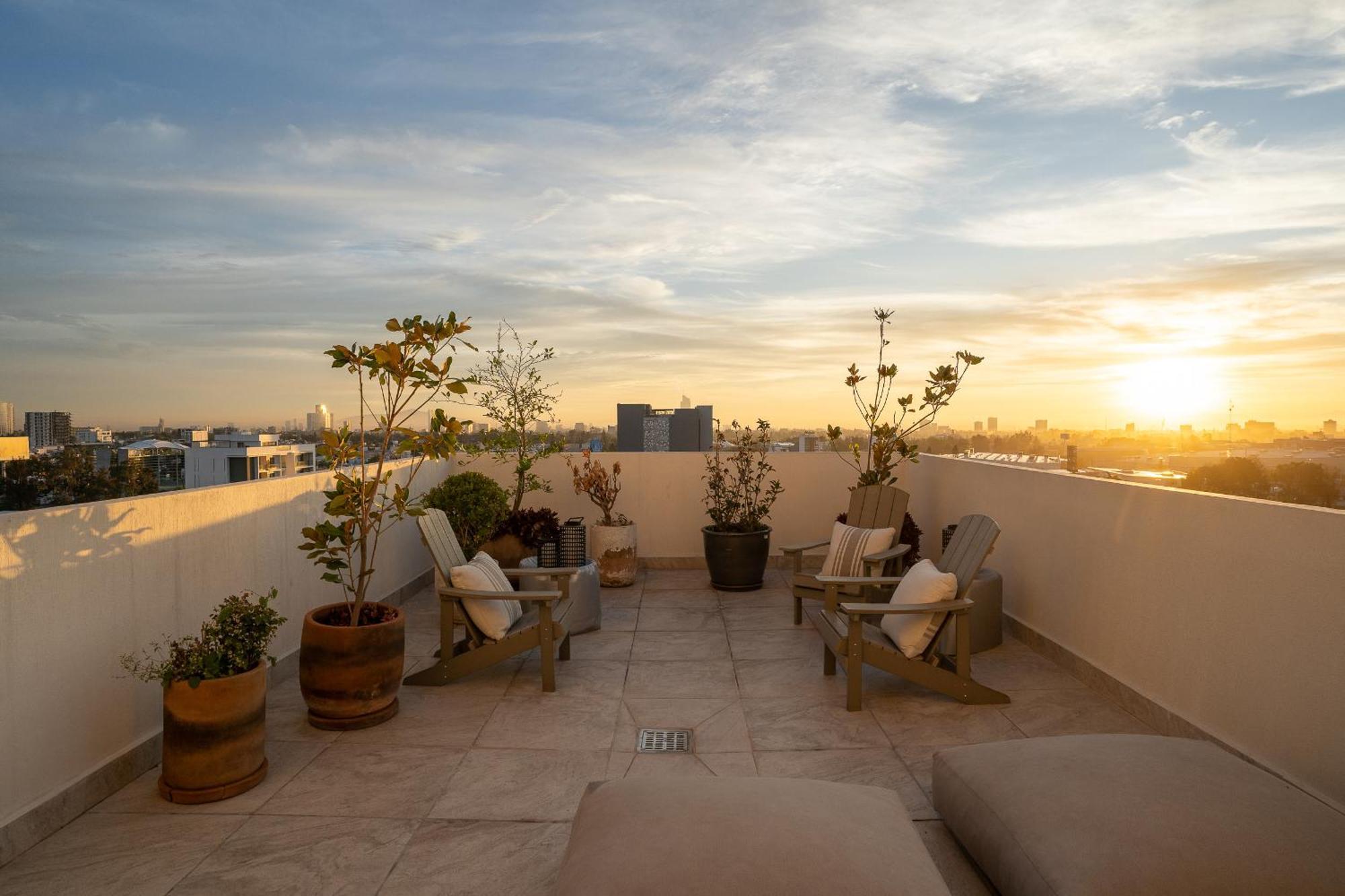 Centrico Departamento Con Rooftop Y Vistas En Zapopan Apartamento *