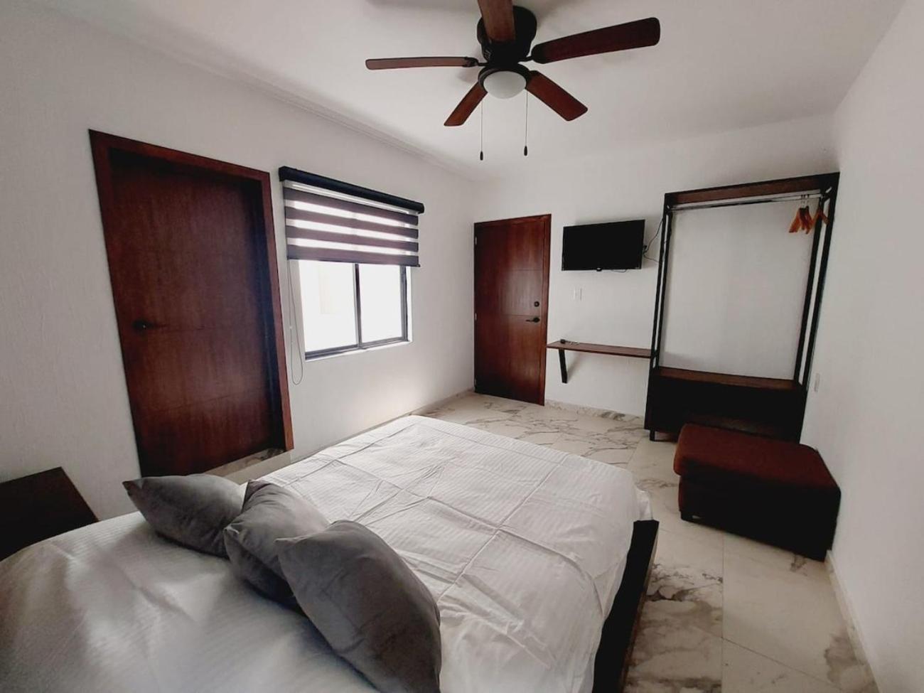 Casa Gran Plaza, Hermosas Y Comodas En El Corazon De Habitación en casa particular *