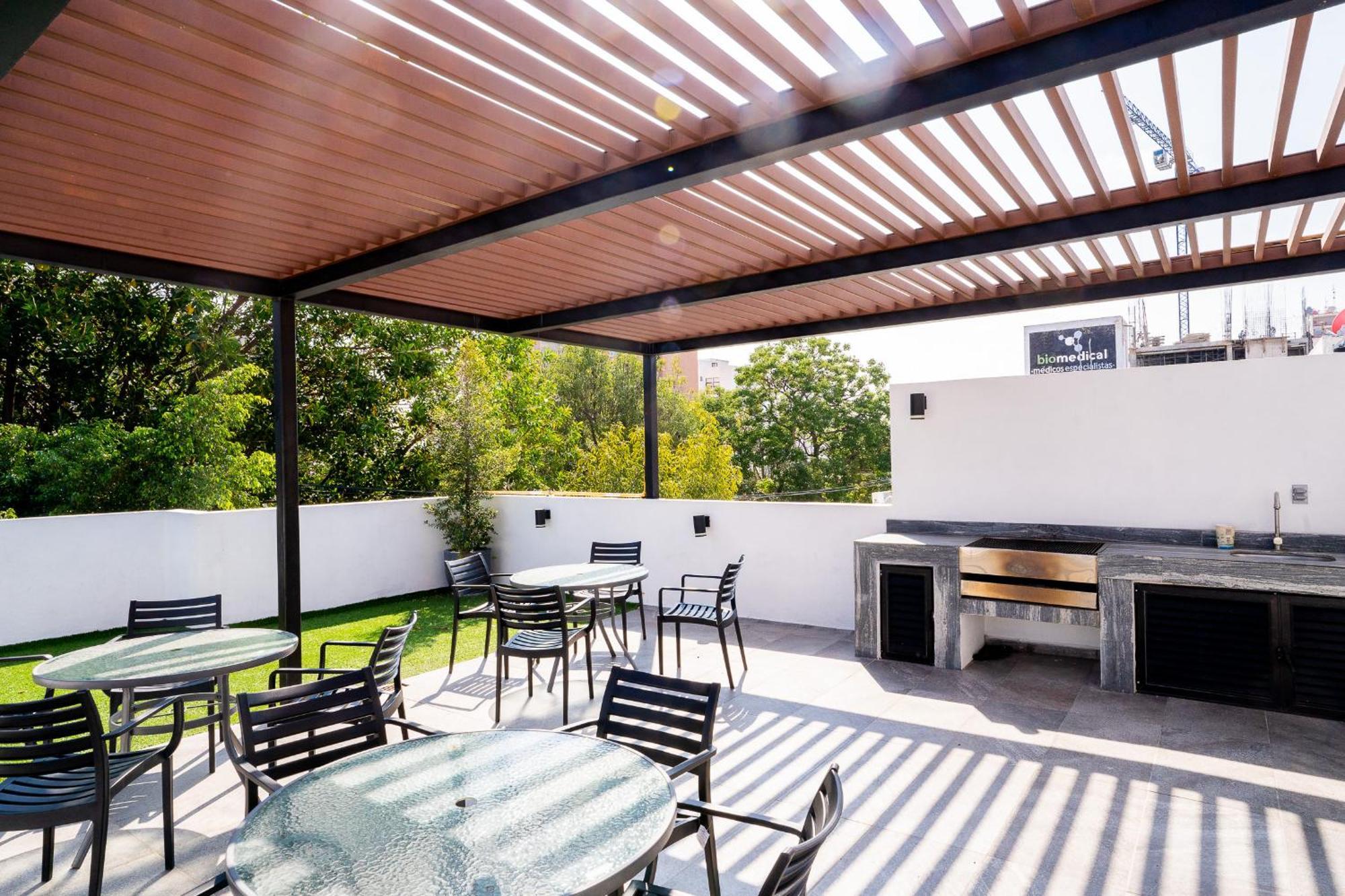 2 Habitaciones, 4 Camas, 2 Banos, Wi-fi, La Americana Guadalajara
