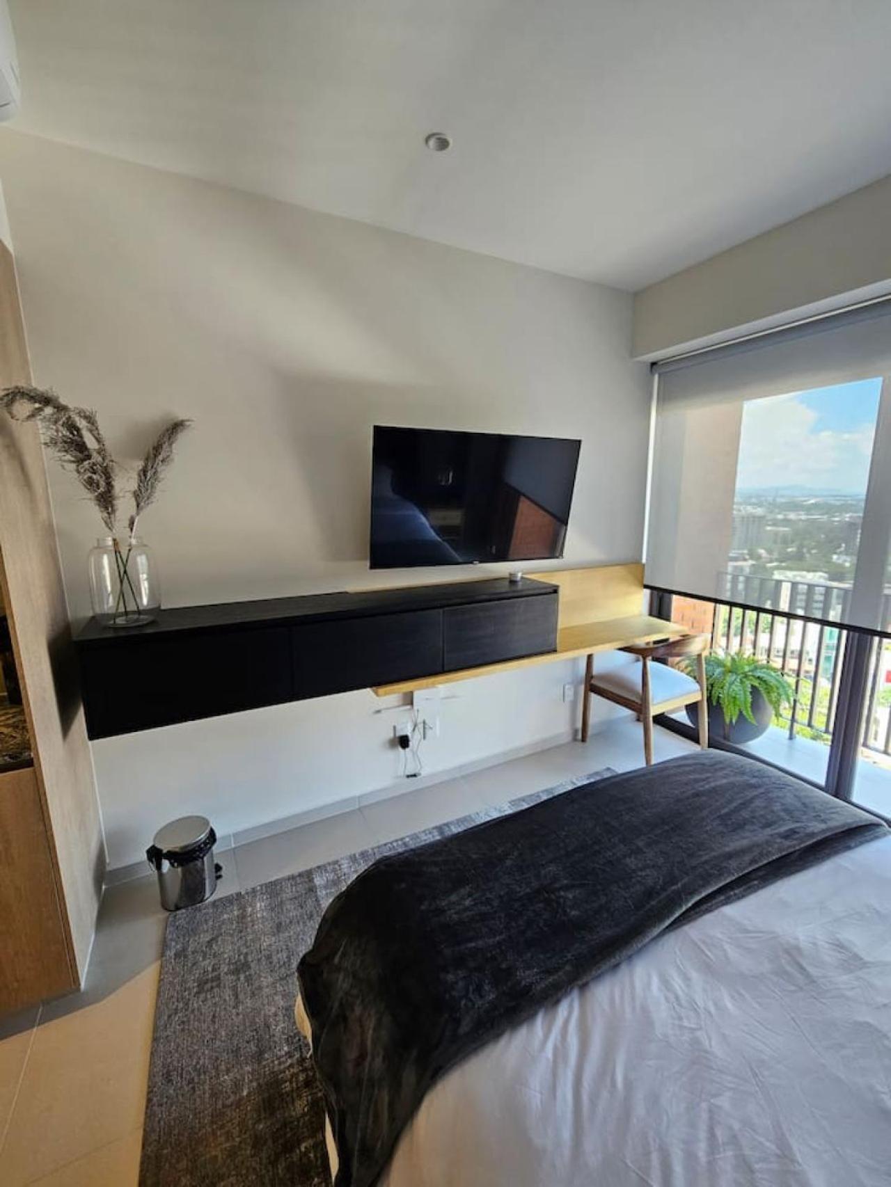 Apartamento Nuevo Loft Con Increible Vista En Yu Country 1507b