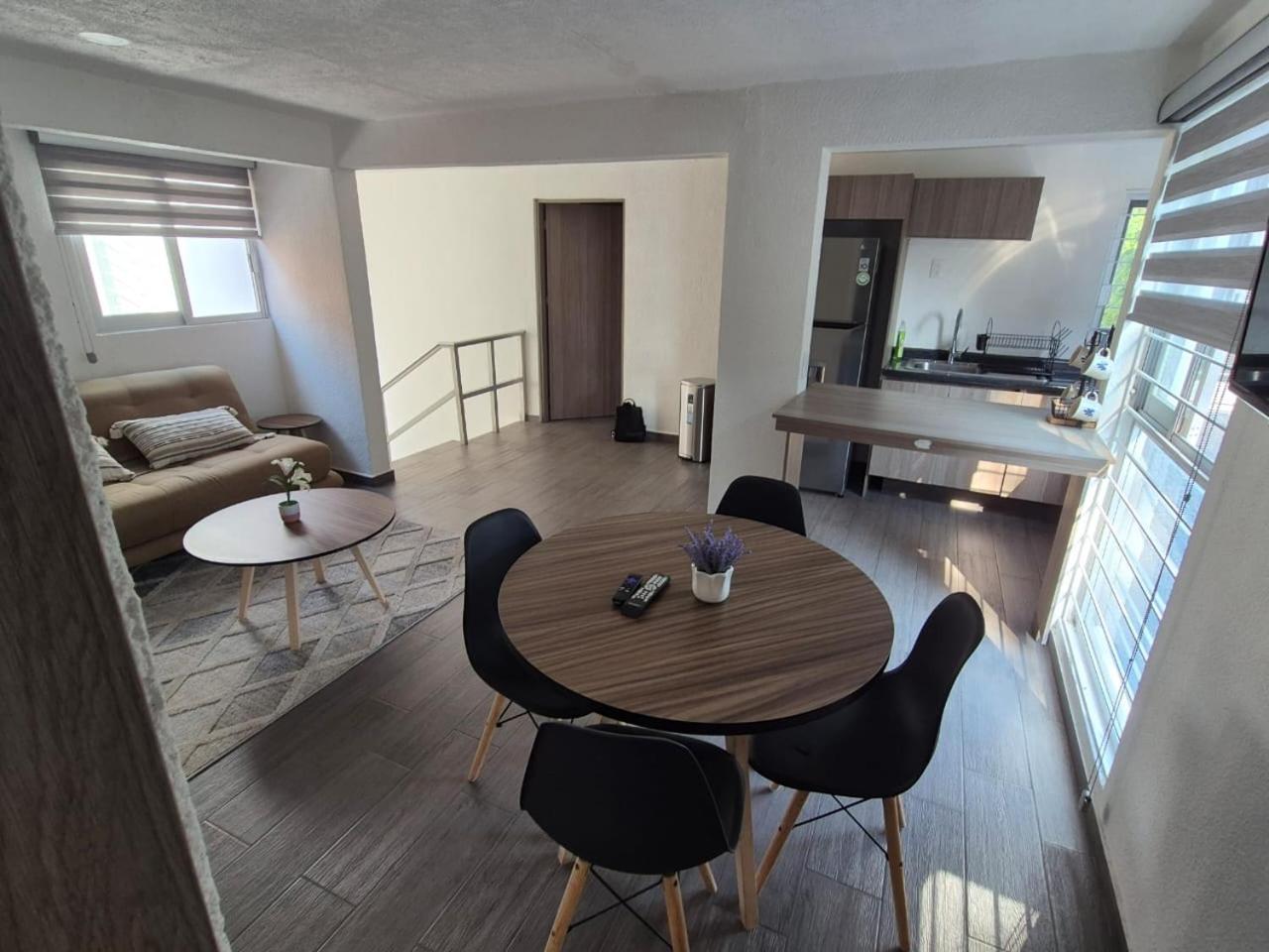 Departamento En Paseos Del Sol, Zapopan Con Amplia Recamara * Guadalajara