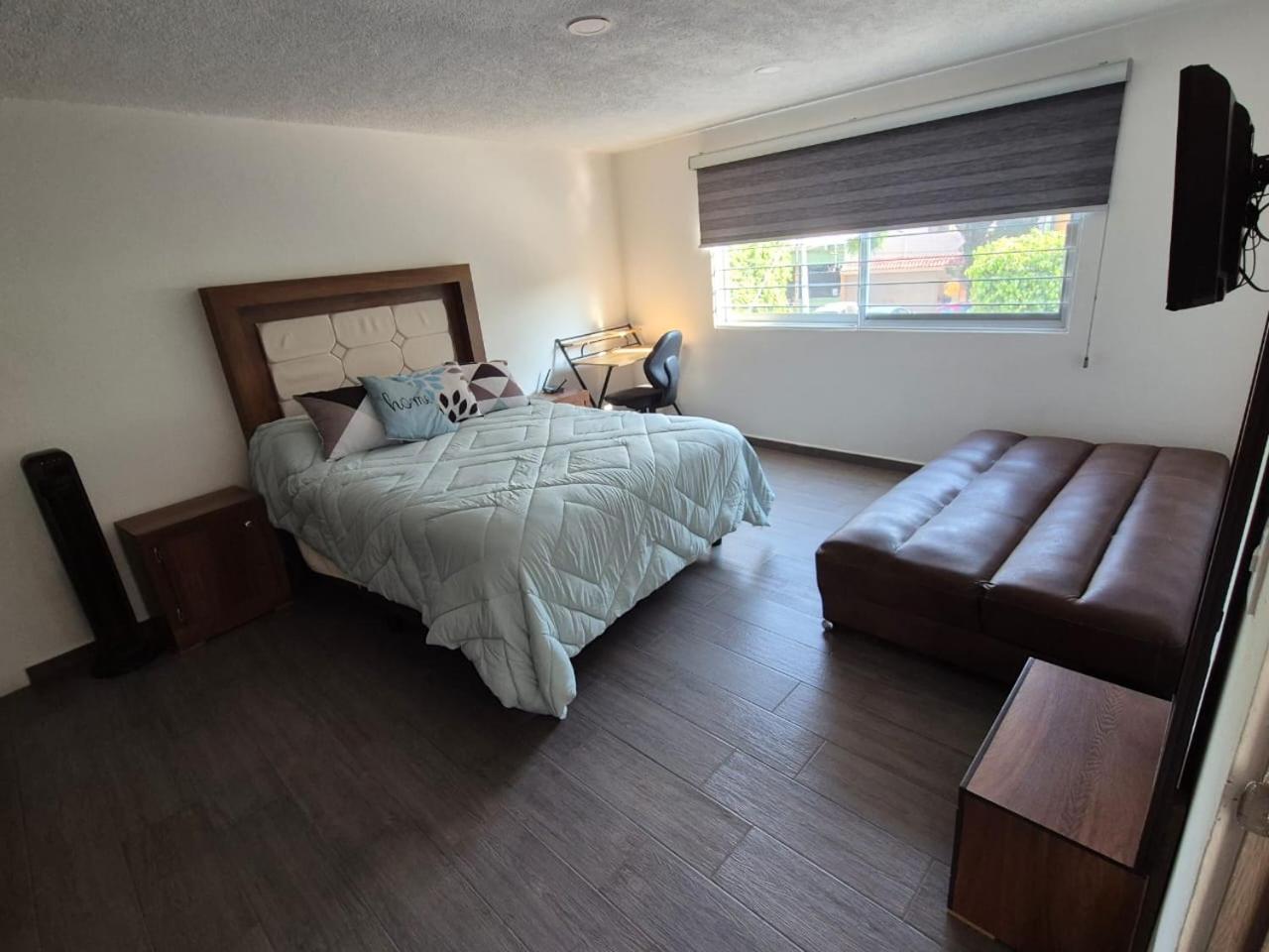 Departamento En Paseos Del Sol, Zapopan Con Amplia Recamara Apartamento Guadalajara